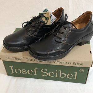 Josef Seibel Women’s Lace Up Loafers